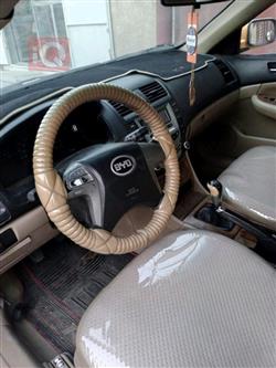 بی وای دی F6